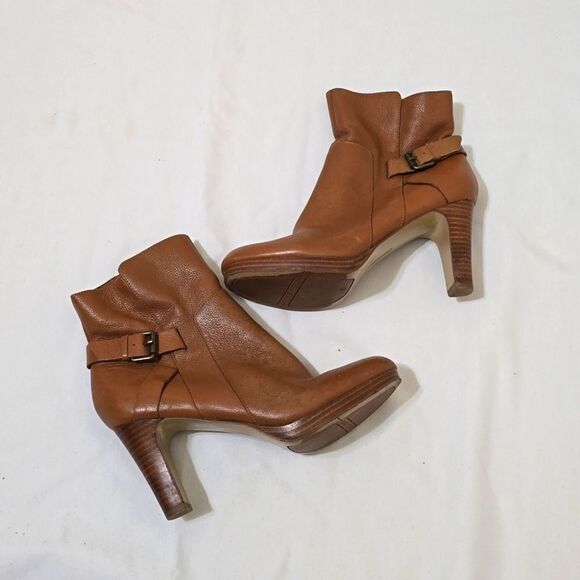Nine West Women’s “Nopansy” Brown Leather Boots Side Zip Buckle size 8 - Picture 1 of 11